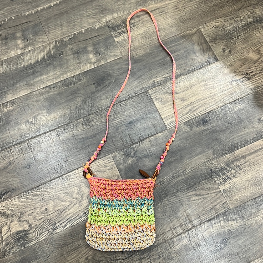 Kelly & Katie Colorful Straw Mini Bag perfect for the beach